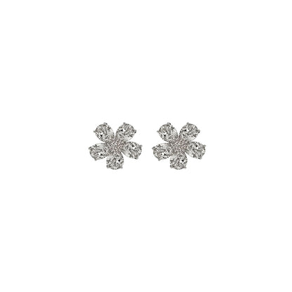 Venus Myrtle Stud Earrings