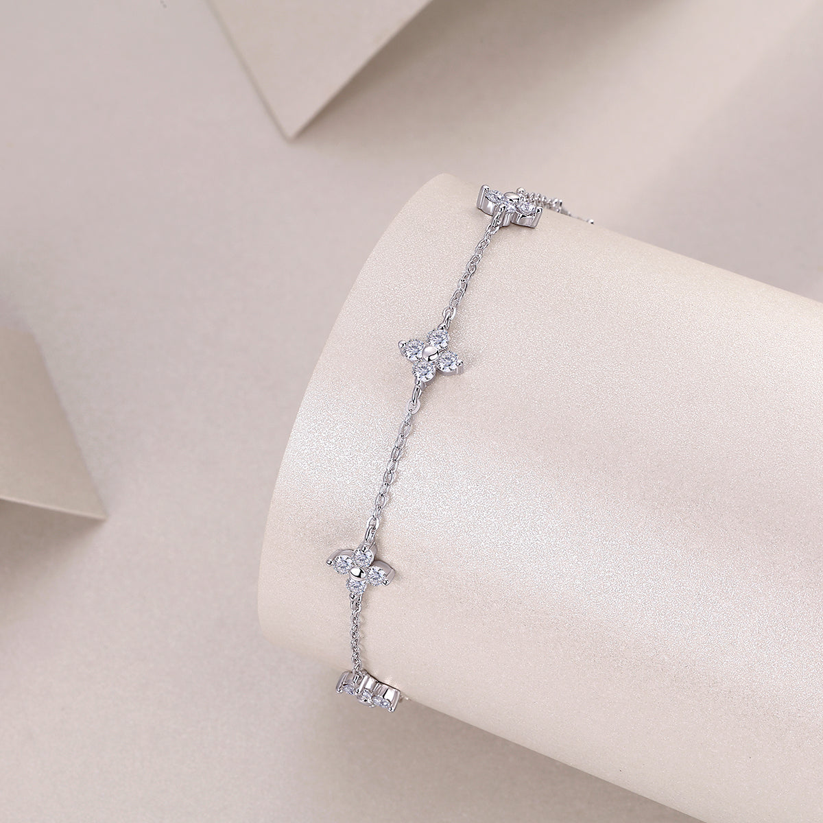 Mindjewel Petal Moissanite Station Bracelet — 925 Sterling Silver